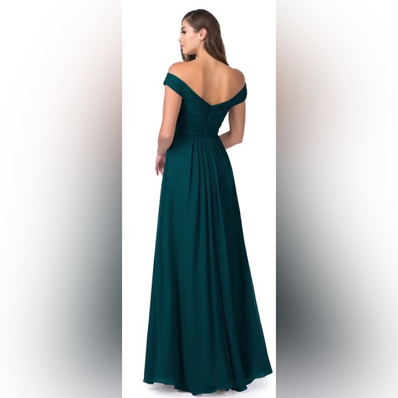 Azazie Audrianna Dress in pine green - Picture 2 of 4